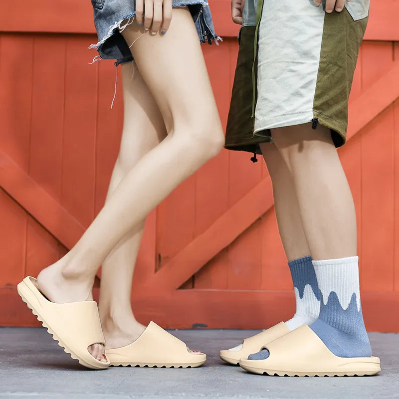 Chinelo Nuvem Yeezy Unissex